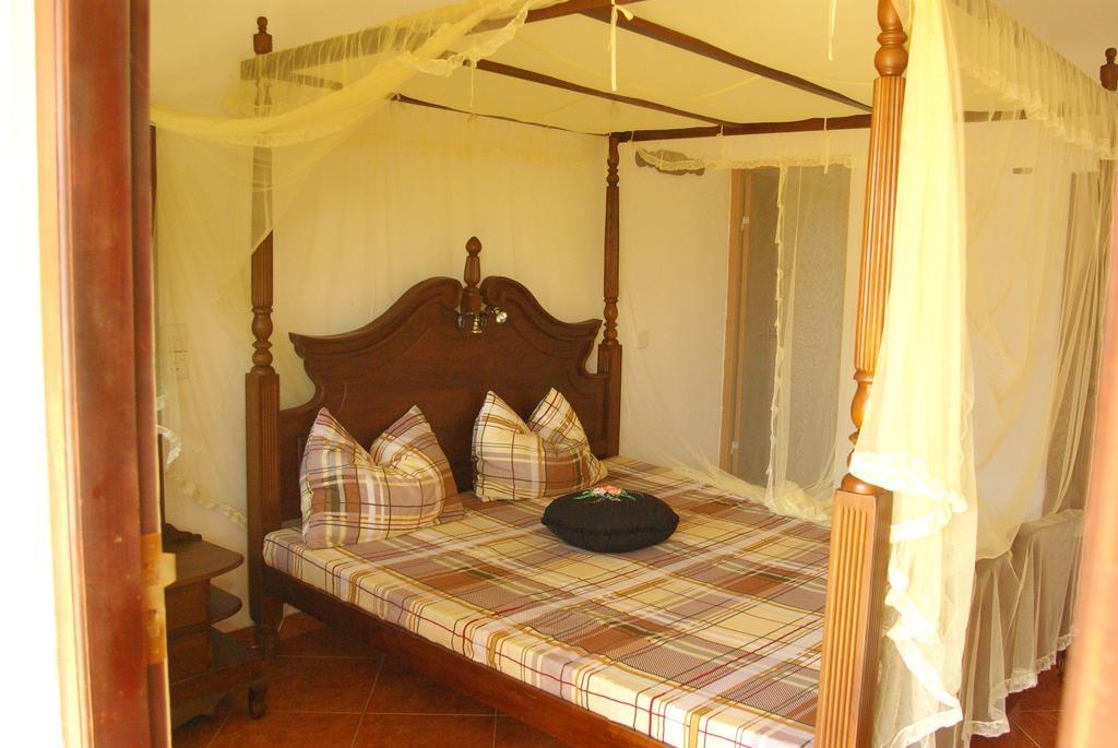Zum Deutschen Bed & Breakfast Bentota Ruang foto
