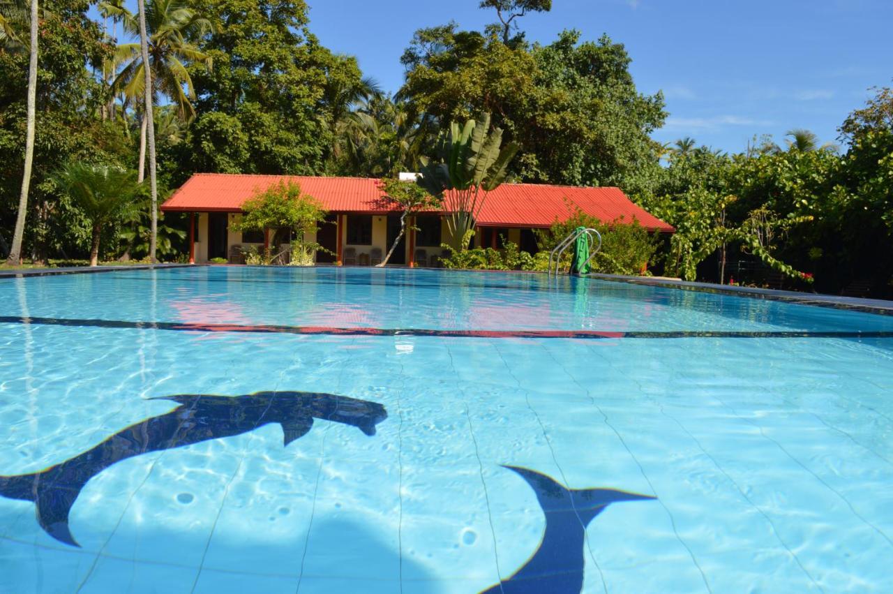 Zum Deutschen Bed & Breakfast Bentota Bagian luar foto